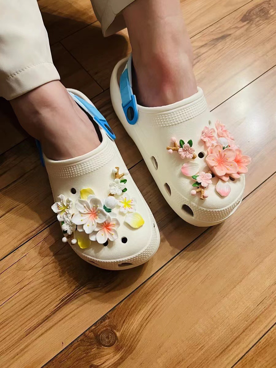 Hole shoes diy accessories diamond pearl chain shoe flower decorative buckle Princess elegant shoe buckle suit accessories