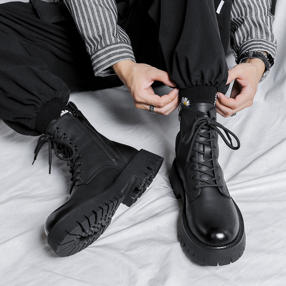 Genuine Leather Martin Boots Men's High-barreled British Style Thick-soled Men's Shoes Black Workwear Boots Trendy Men's Boots Men's Soft Leather Boots