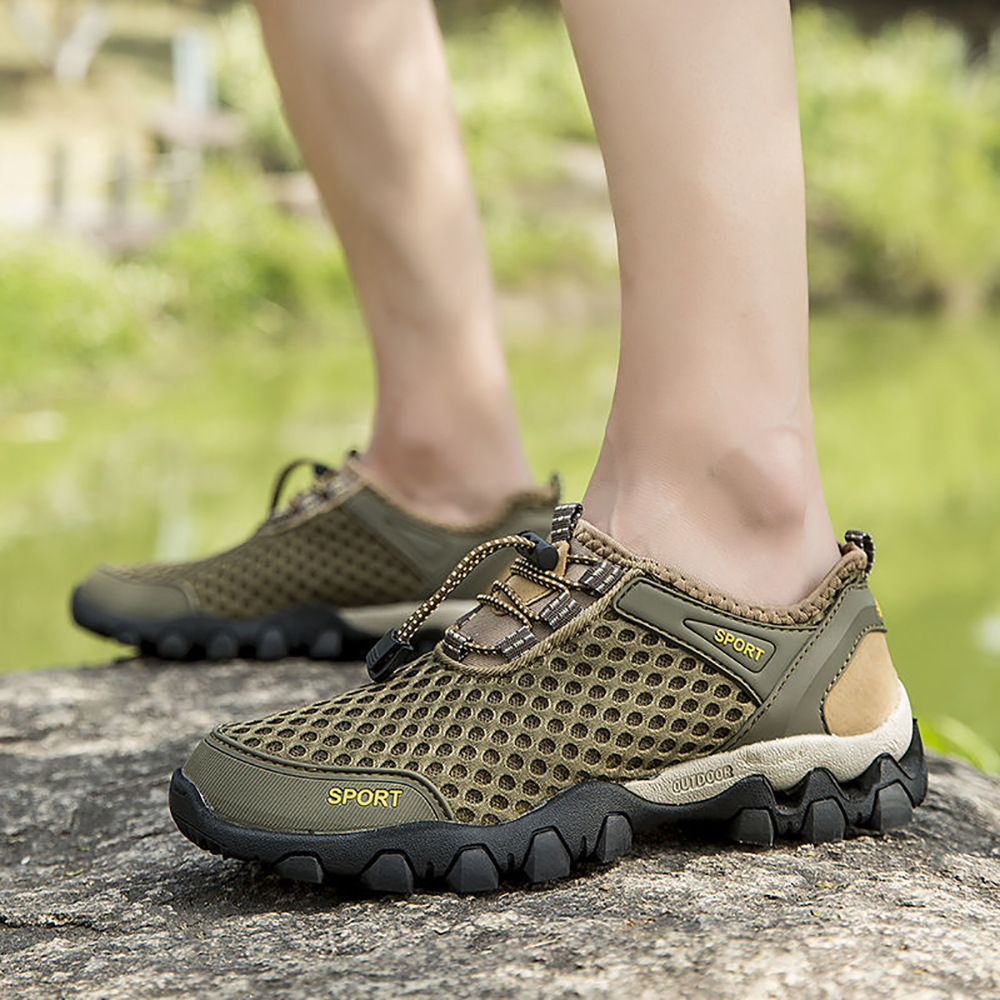 One-piece delivery summer casual sneaker mesh outdoor hiking shoes casual shoes men's outdoor wading shoes men's shoes