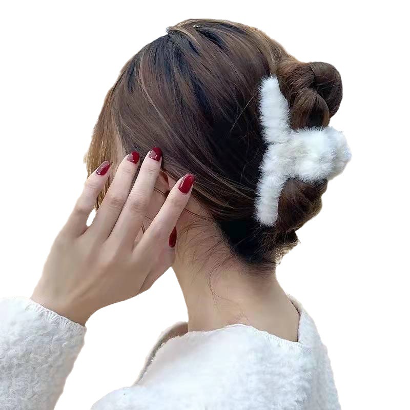 11cm autumn and winter large plush gripper head shark clip live live stall diy jewelry wholesale