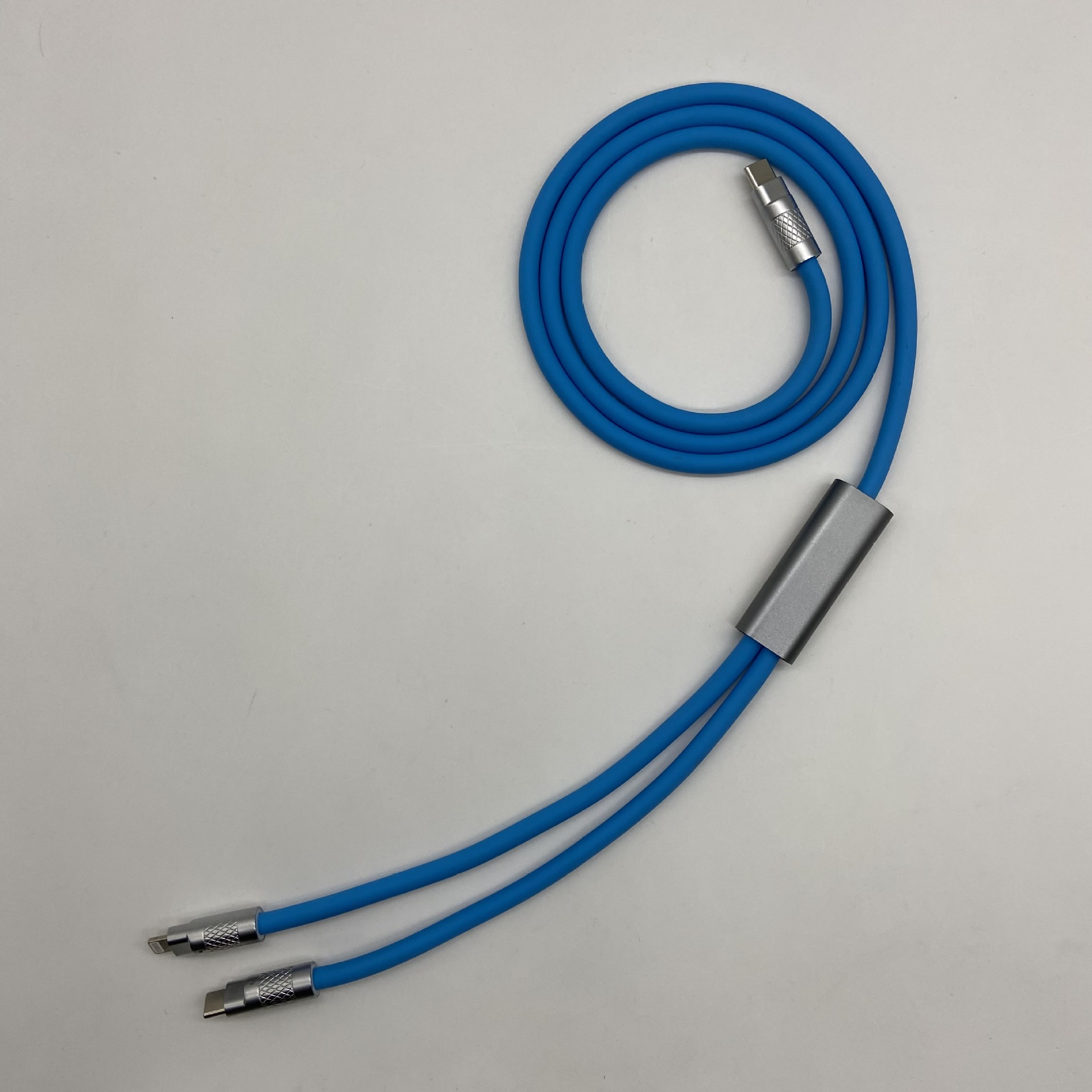 Suitable for Apple zinc alloy data line one-to-two charging line PD100w super fast charging one-to-two data line