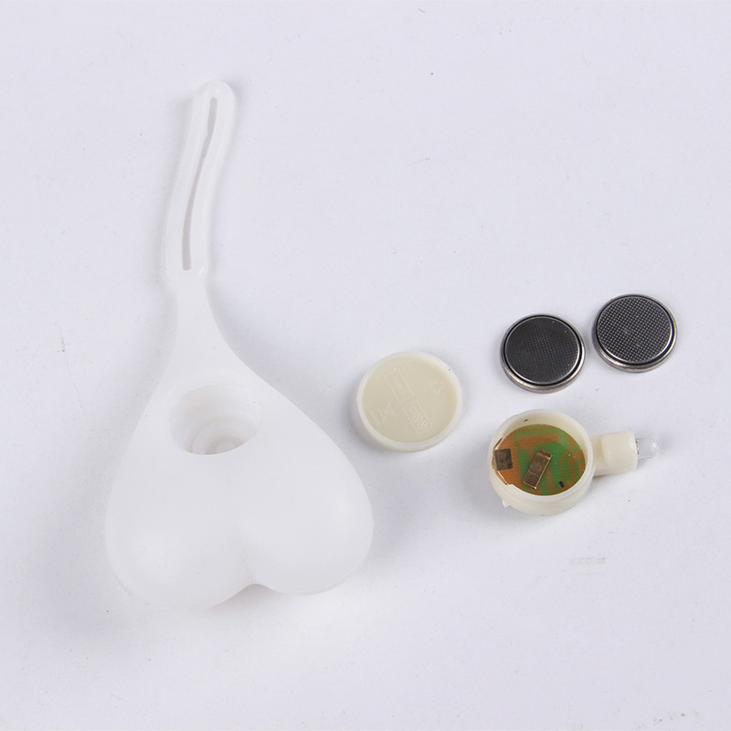 Bicycle Riding Tail Light Silicone Light Creative Egg Light Outdoor Backpack Light Hanging Light Beating Heart