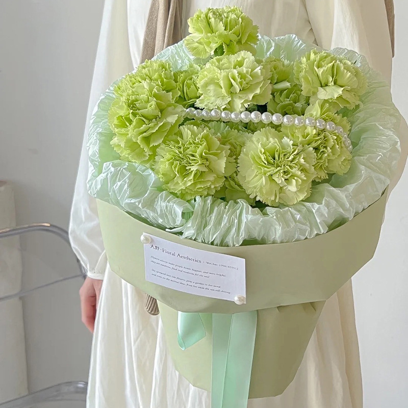 Bouquet wrapping paper material cake flower shop pleated lining paper flower base wrapping paper waterproof pearlescent pear paper