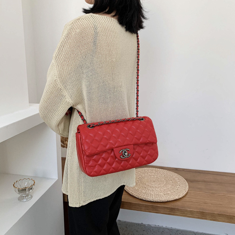 Lingge Women's Bag 2022 New Large Bag Chain Crossbody Chanel Style Lock Flap Square Backpack Shoulder Bag