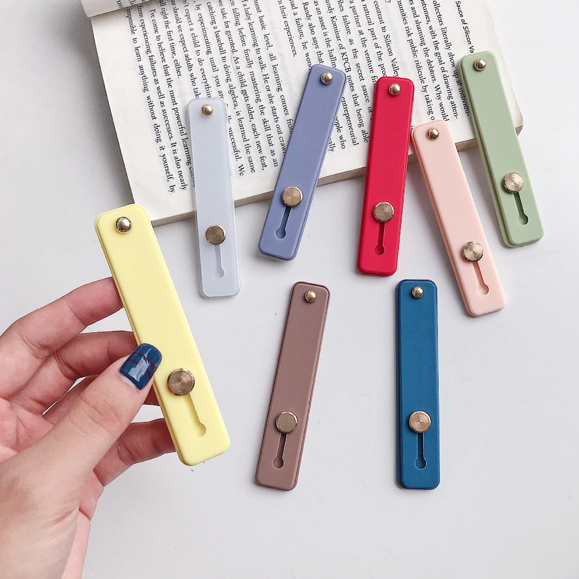 Adhesive Wristband Bracket Sticker Mobile Phone Ring Back Buckle Pull Ring Bracelet Support Phone Silicone Collocation Phone Case