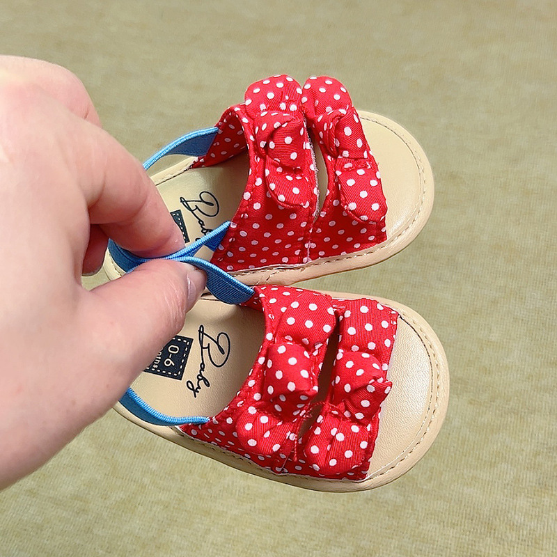 Spring and Summer Infant baby soft bottom non-slip bow sandals 0-1 years and 12 months girls do not drop toddler shoes