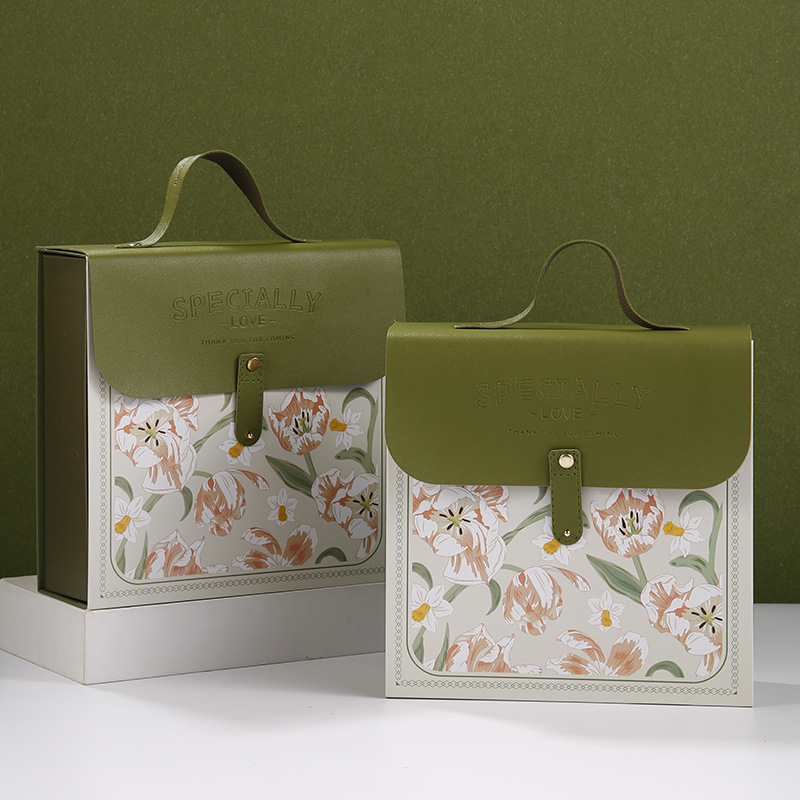 Wedding Candy Box Wedding Accompanying Gift Box Flower Fresh Leather Engagement Gift Box Jewelry Gift Packaging Box
