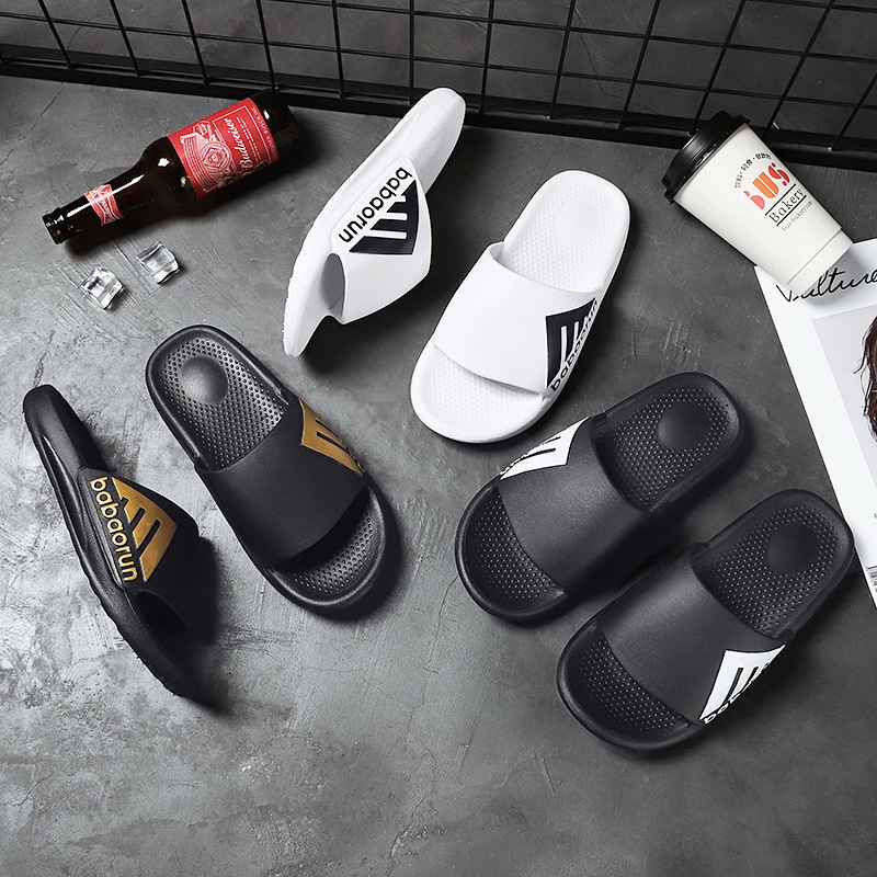 Korean version of the new 2022 slippers men's summer lovers can wear thick-soled fashion sandals and slippers women's shoes spot wholesale