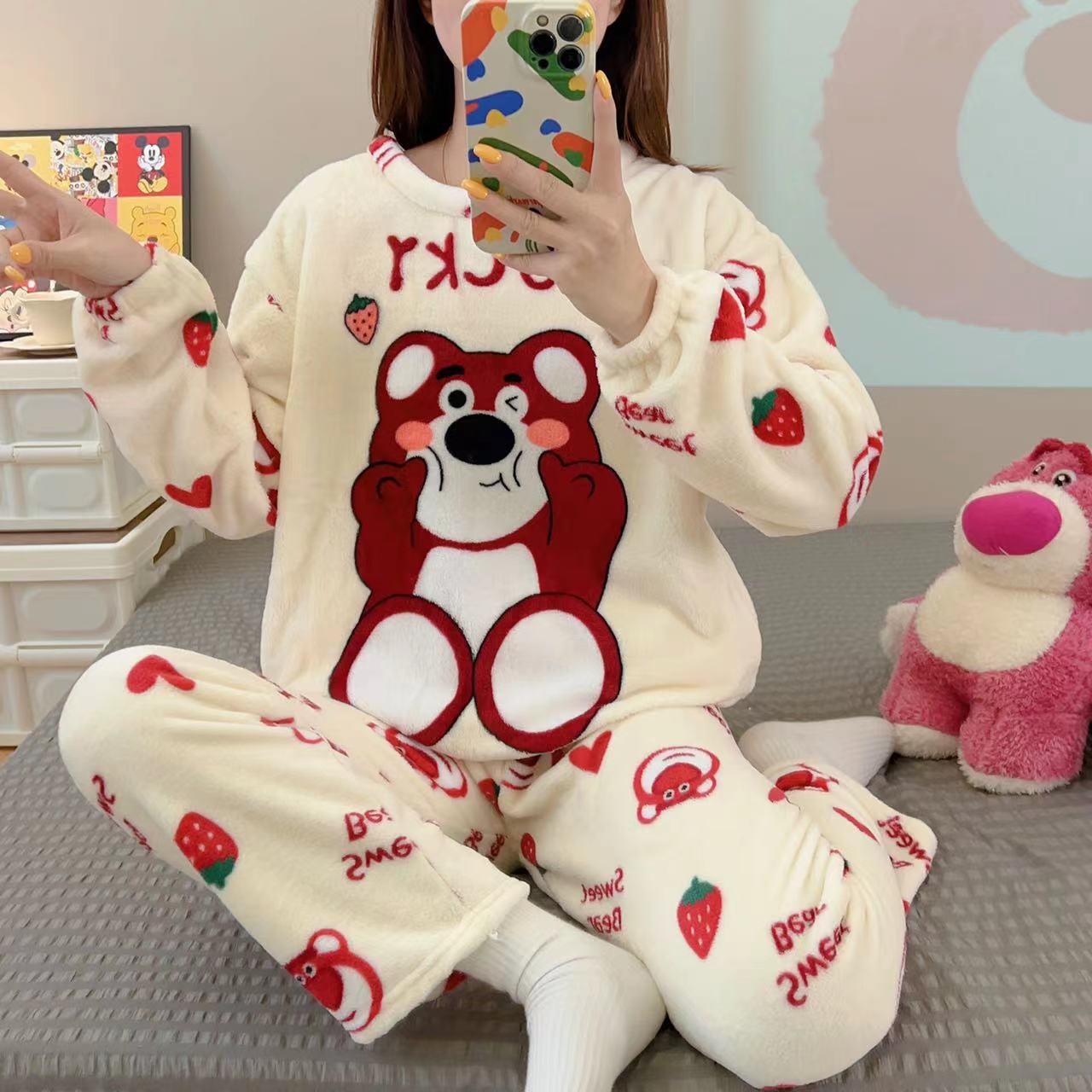 New autumn and winter pajamas flannel thickened women's sweet cartoon casual long-sleeved pajamas women's coral velvet home wear set