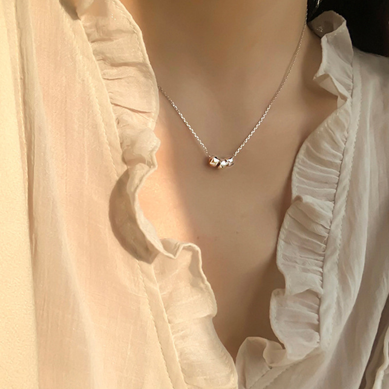 三个立方体项链女 新款简约冷淡风几何不规则小方块短款锁骨链