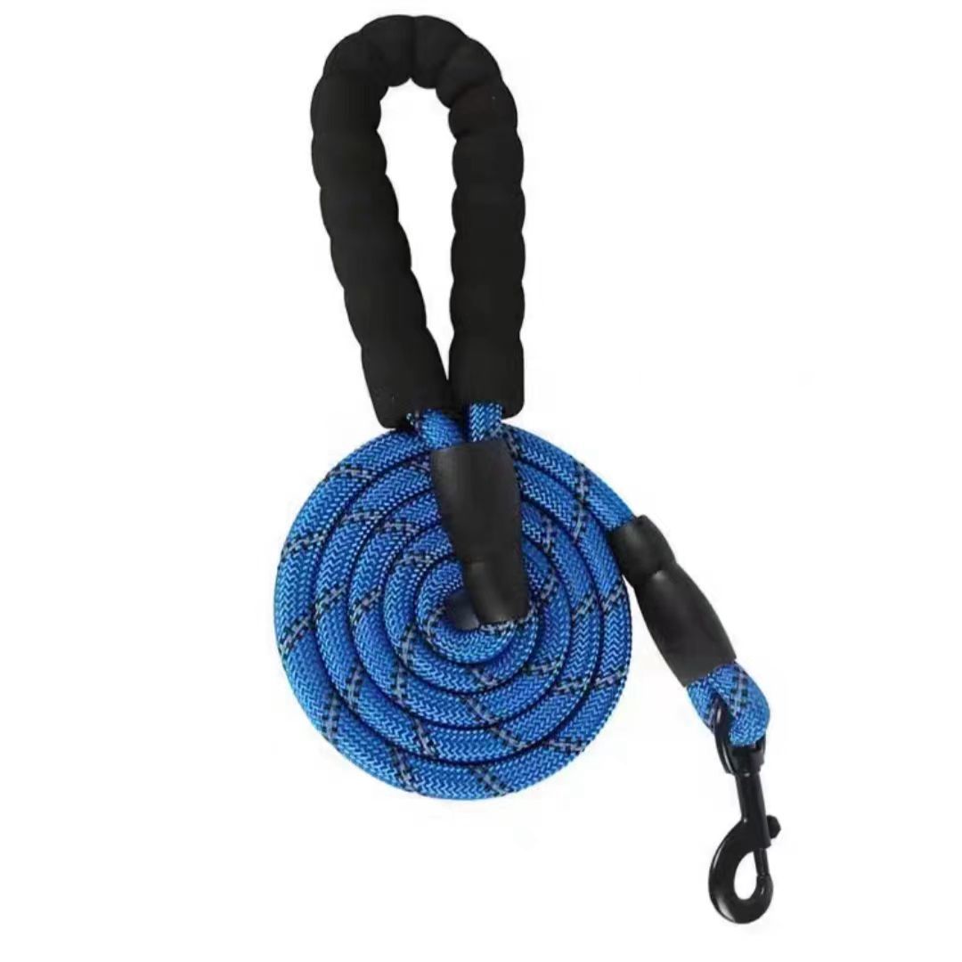 Pet supplies reflective traction rope multi-color nylon round rope large and medium-sized explosion-proof dog rope foam handle traction belt