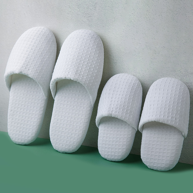 Wholesale seven-star hotel slippers travel home hospitality B & B beauty salon thickened non-slip bread slippers manufacturer