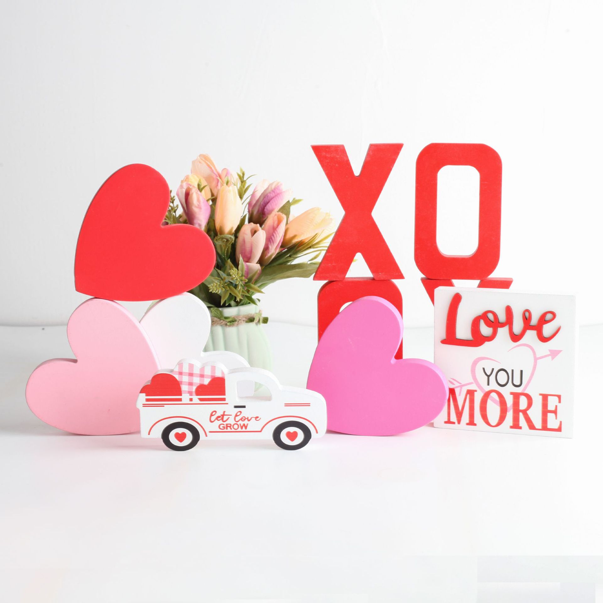 DJ Source Factory Valentine's Day Wooden Ornaments Amazon Home Decoration 2022. New in December