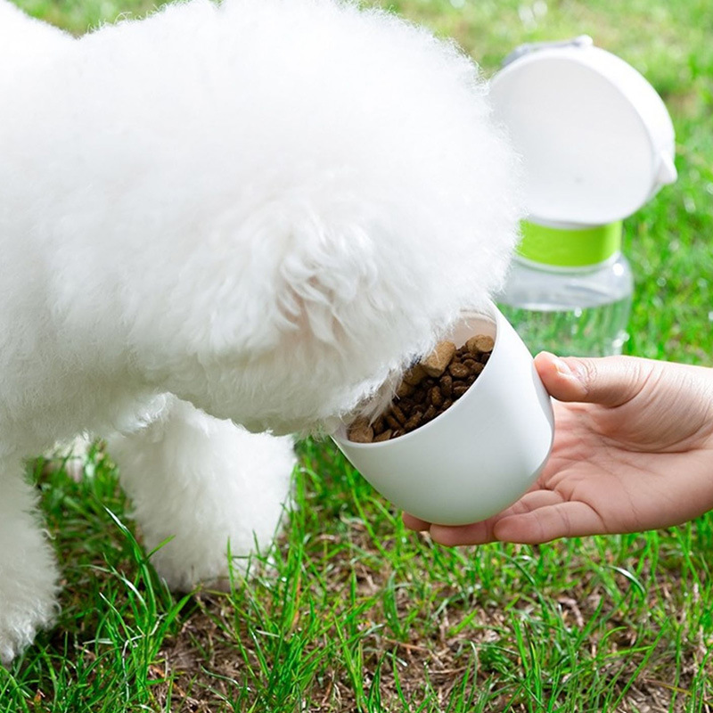 Dog outing water Cup portable water dispenser water dispenser outdoor water bottle pet supplies portable cup dog walking kettle