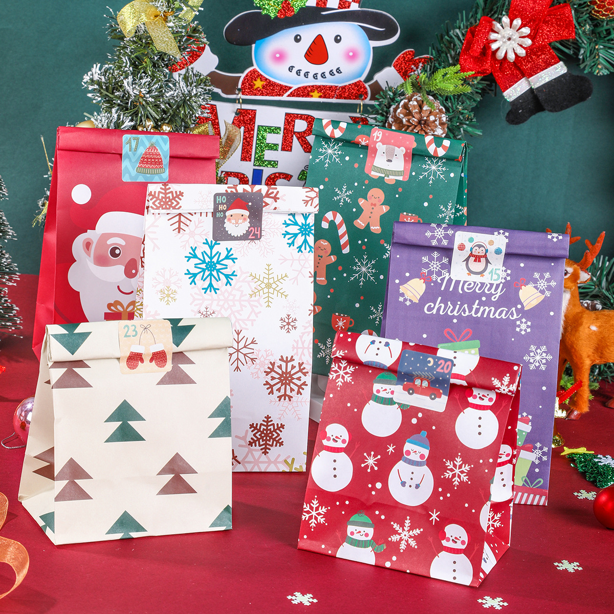 Amazon Hot Selling Christmas Paper Bag Gift Packaging Bag Cartoon Holiday Gift Baking Packaging Paper Bag