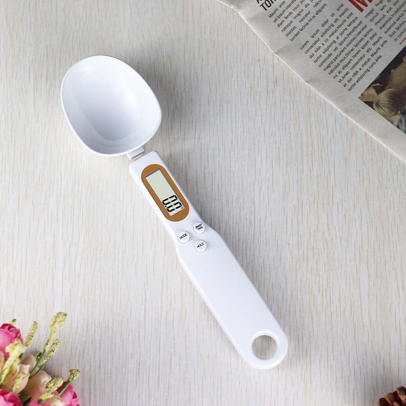 精密計量スプーン電子秤携帯スプーンは家庭用補助食計量スプーンの小型電子秤です。|undefined