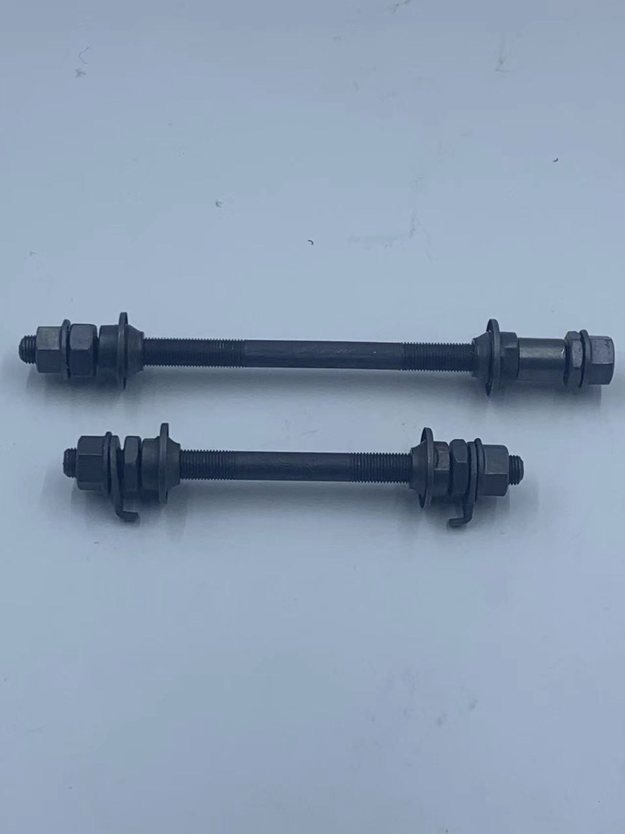 Mountain bike solid shaft ball hub solid rear shaft ball 150MM front axle 180MM rear axle