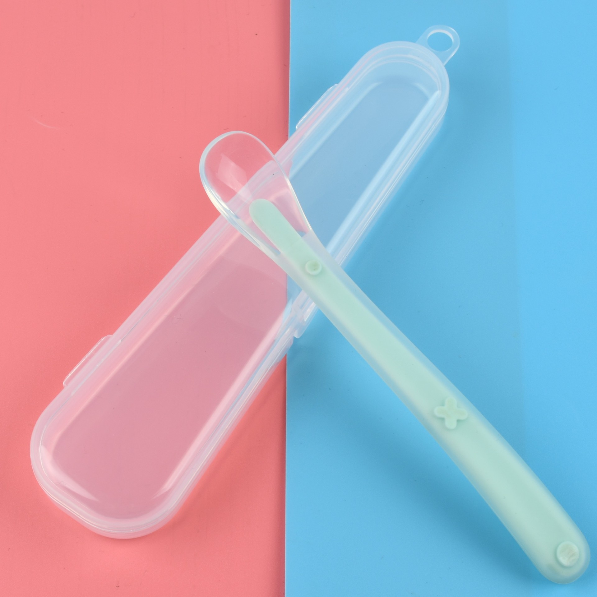 Baby training feeding spoon baby silicone spoon baby baby supplies soft spoon silicone spoon with packaging manufacturers wholesale