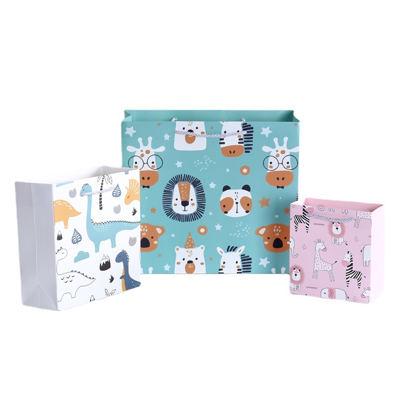 Creative cartoon Gift Bag tote bag children's birthday gift bag hand gift packaging bag shopping bag paper bag in stock