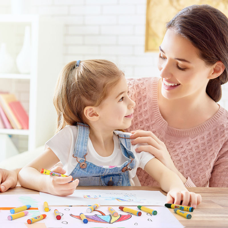Deli oil painting stick baby crayon brush color pen wax pen suit kindergarten oil brush safe washable wholesale