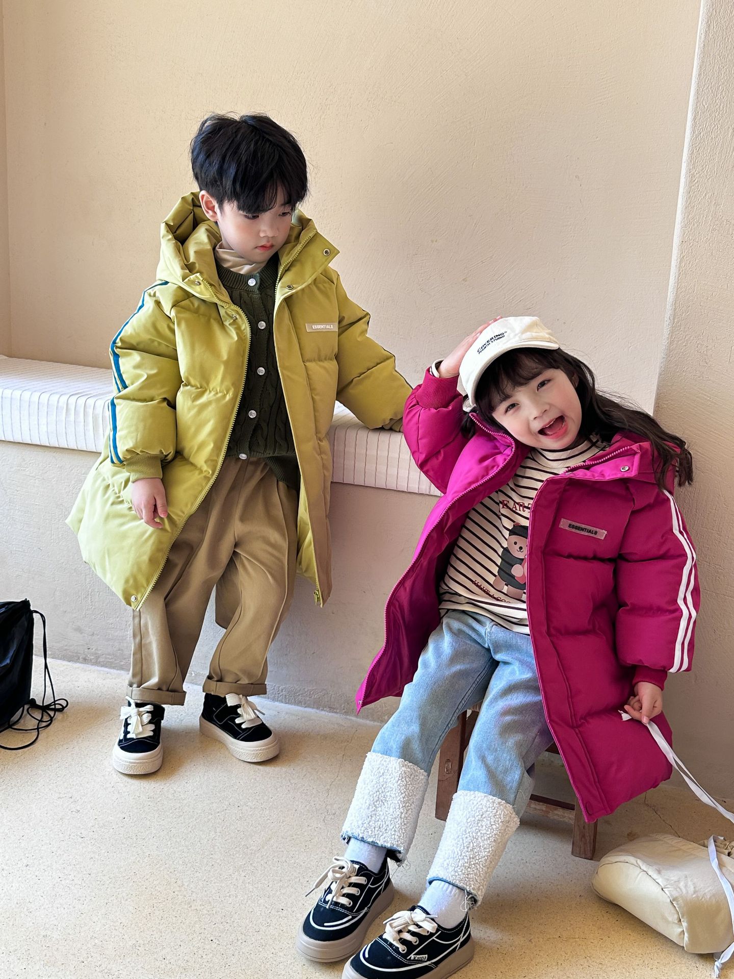Children's mid-length cotton-padded jacket 2023 new winter boys and girls down cotton-padded coat middle and older children's over-the-knee children's clothing