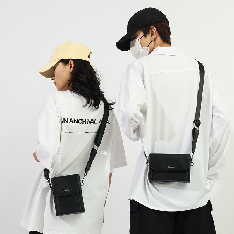 Men's Messenger Bag 2023 New Simple Mobile Phone Bag Fashion Brand Small Square Bag Fashion Shoulder Crossbody Bag Live Cross-Border
