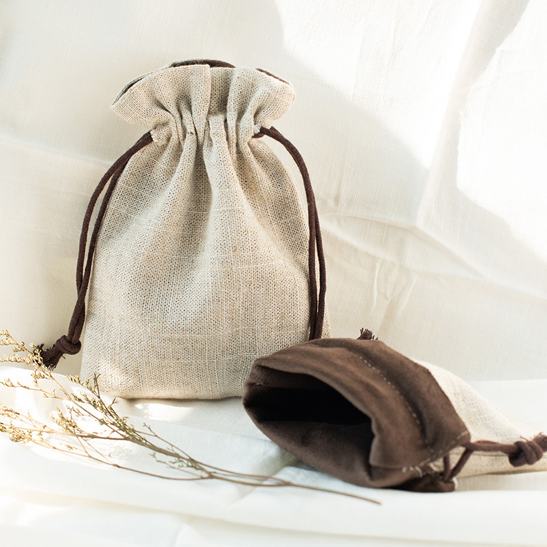 Spot wholesale double cotton and linen bunt pocket flannel drawstring linen bag jewelry bracelet storage text play bag