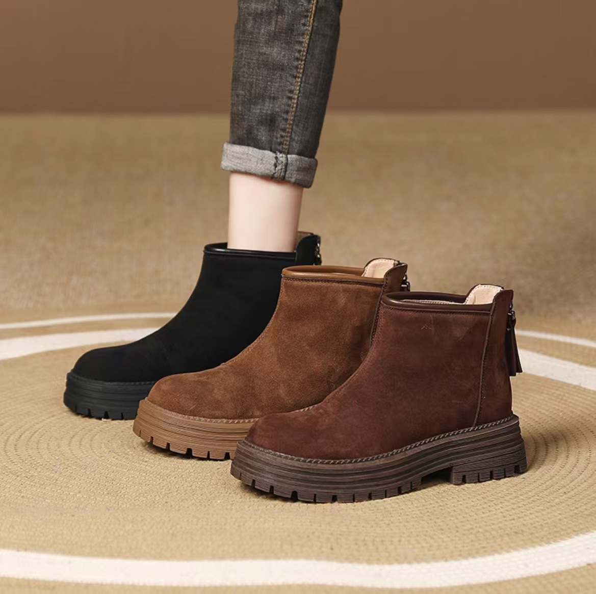 Thick bottom short boots 2024 winter new fashion retro fleece-lined warm all-match soft bottom frosted leather women's boots 716