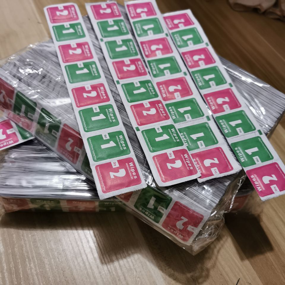Dry and Wet Alcohol Bag Mobile Phone Film Cleaning Bag Dust Removal Sticker Accessories Dust Removal Film Positioning Sticker Alcohol Cotton Sheet