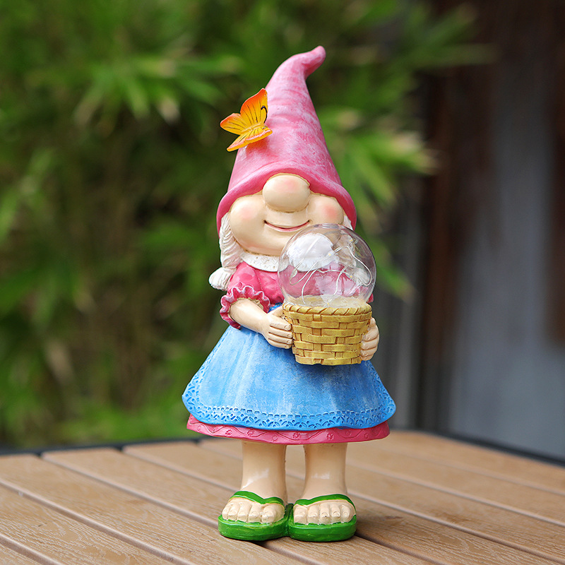 Cross-border pastoral style dwarf decoration outdoor courtyard lawn lamp gardening decoration creative gift sculpture decoration