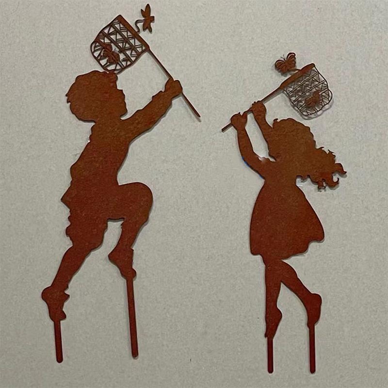 Cross-border metal silhouette little boy little girl farmer farmhouse art plug-in ornaments decoration manufacturers supply