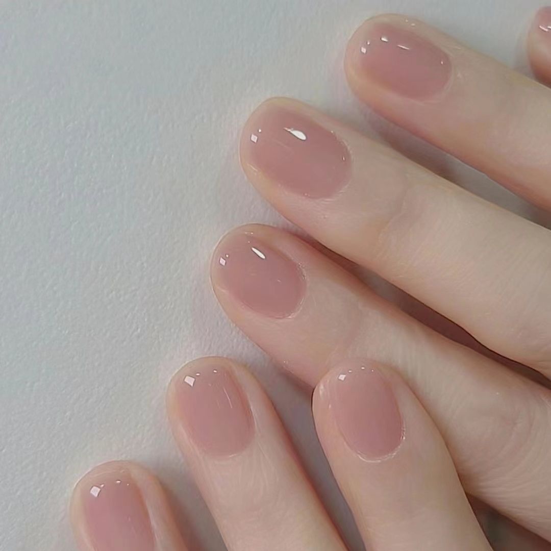 Ice-transparent nude nail polish baking-free tearable peelable no odor Net red White student essential manicure suit