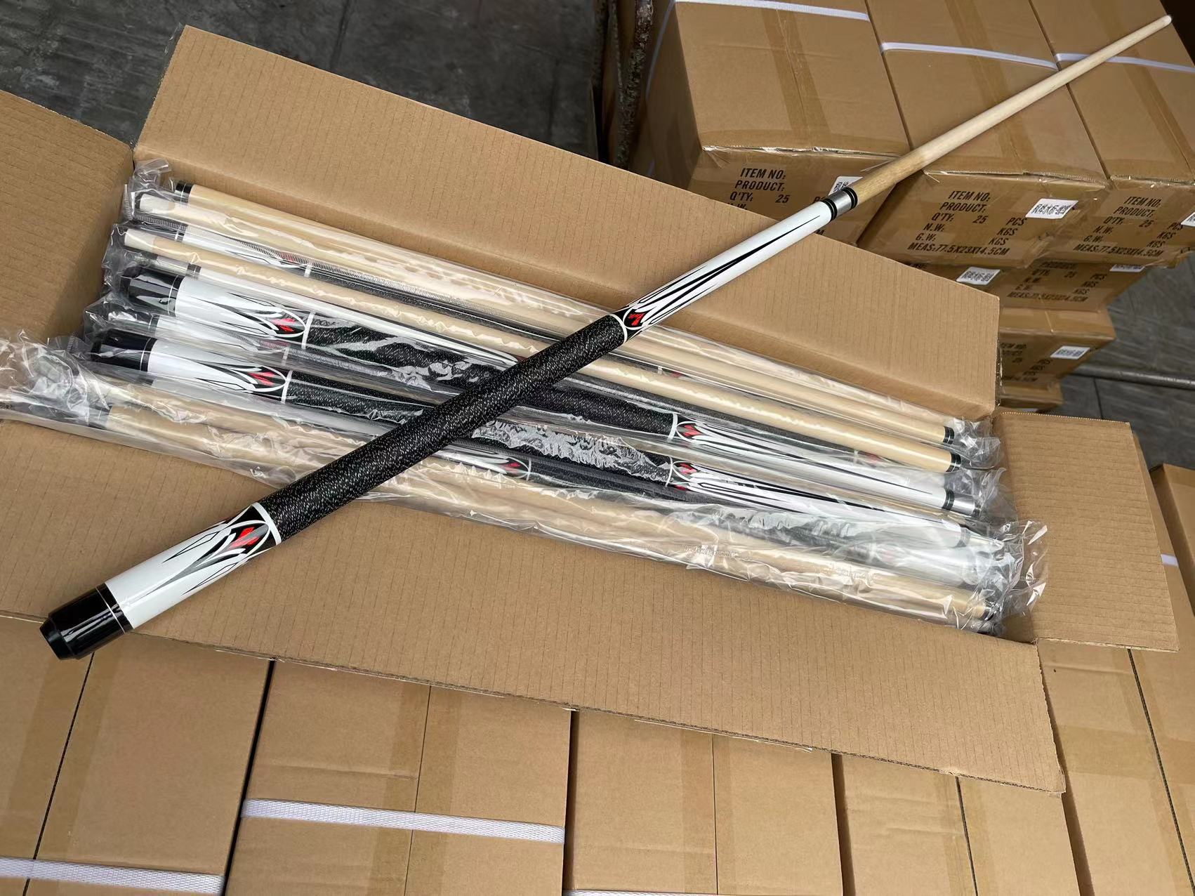 13MM White charm double Section 1/2 maple birch big head Rod nine ball Rod Chinese black eight billiard rod room male rod