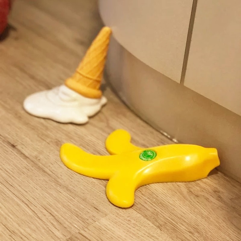 バナナのドアの段のアイスクリームのアイデアの扉はシリコンの扉を遮って扉を塞ぎます。|undefined
