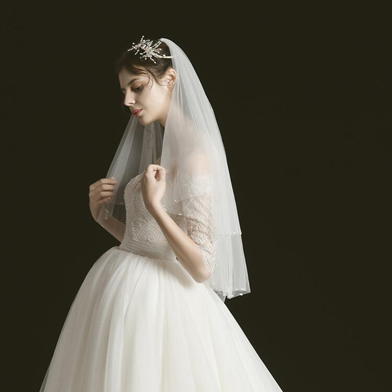 European-style simple short double-layer soft mesh white veil bridal wedding veil headdress wedding travel photography pearl veil