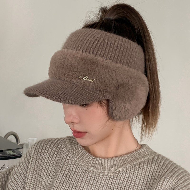 Warm Winter Knitted Baseball Cap Women Thickened Outdoor Cycling Cold Protection Ear Protection Duckbill Autumn/winter Season