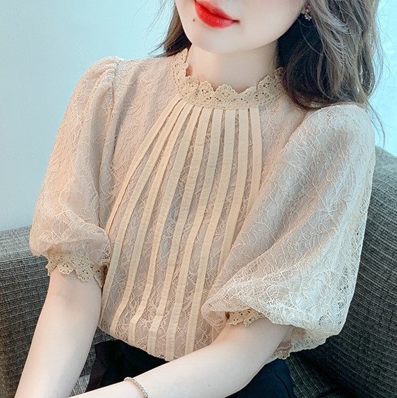 2023 French Retro Lace Crewneck Lace Shirt Half Sleeve Chic Striped Top Salt Sweet Art