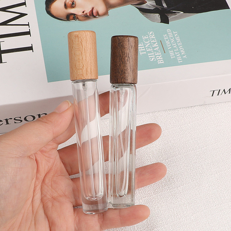 Perfume sub-bottle high-end portable 10ml glass spray bottle square cylindrical empty bottle walnut Beech cover