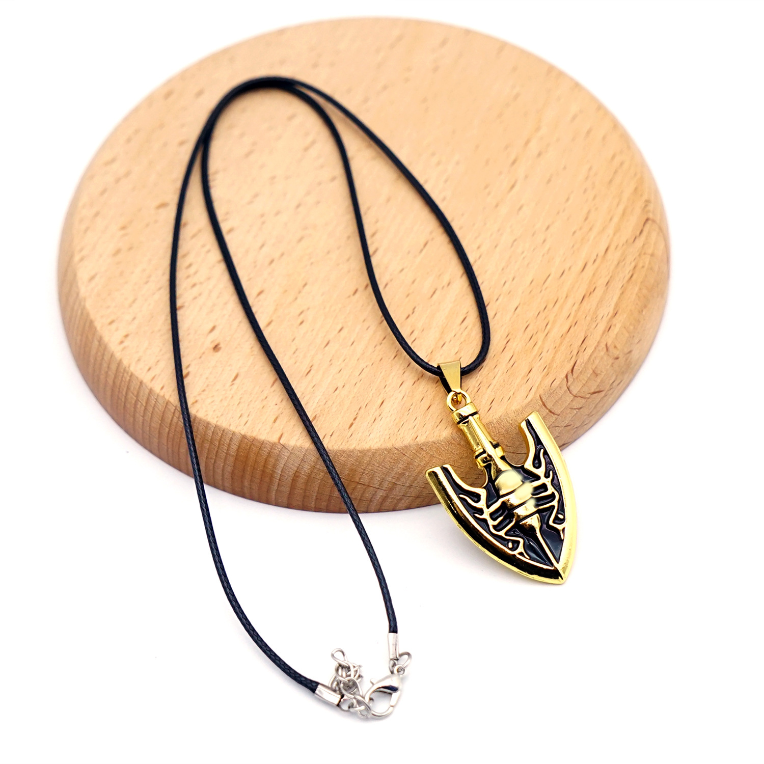 JOJO's Bizarre Adventure Stone Sea Stand Awakening Golden Arrow Insect Arrow Necklace Keychain Pendant Necklace