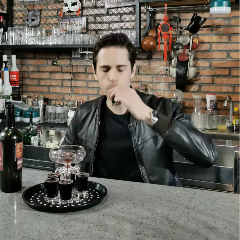 新二世代白酒分酒器ゲーム分酒器ワインウイスキー酒器アクリル酒神器卸売り|undefined
