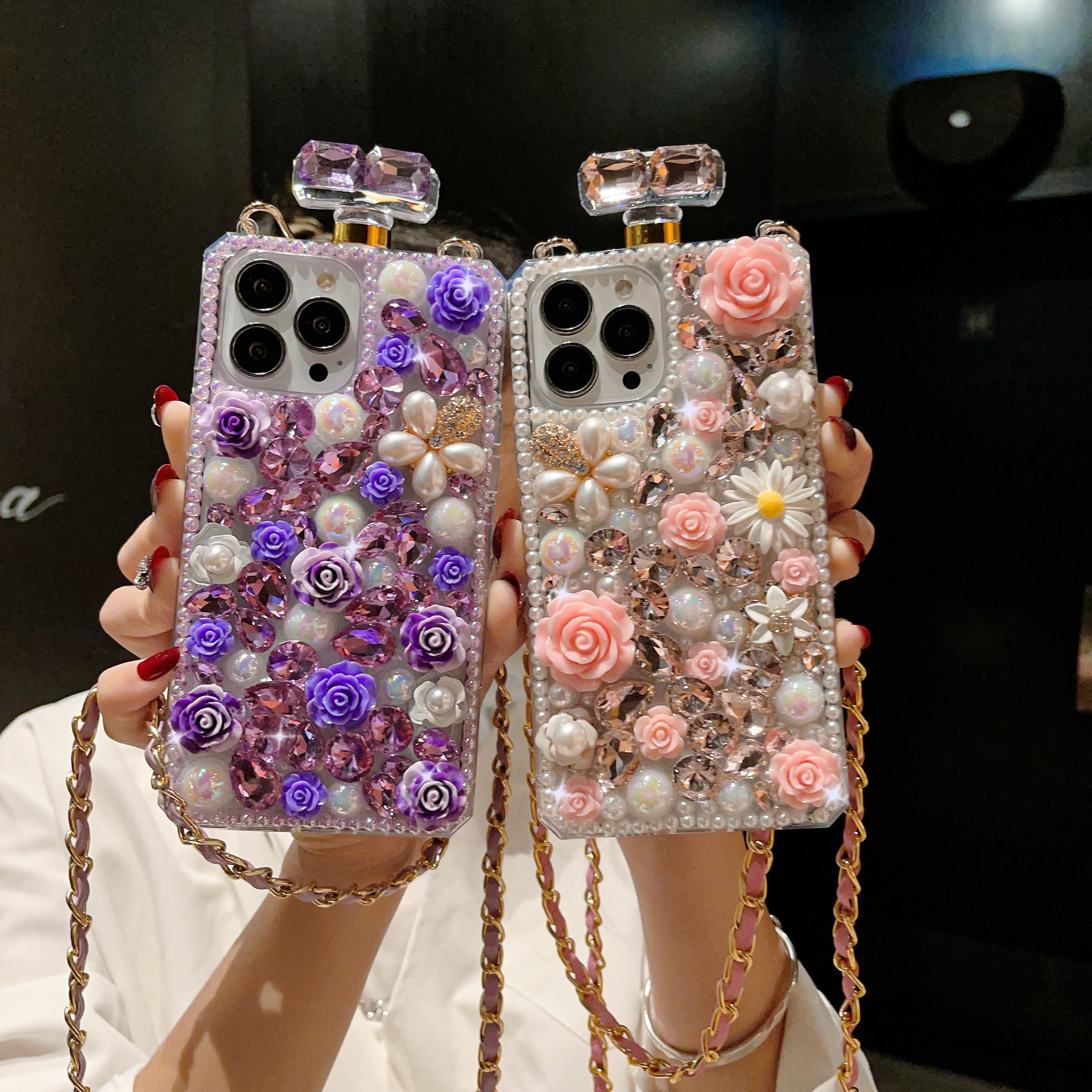 適用蘋果15pro手機殼水鑽香水瓶iPhone14名媛花朵13女款12保護套