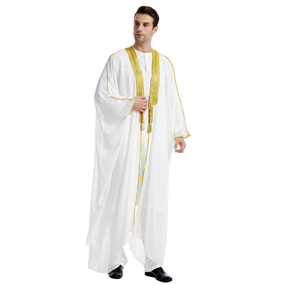 Factory in stock men's robe, TH834, Arabic men's embroidered long sleeve hanging beard gold bead chiffon outerwear