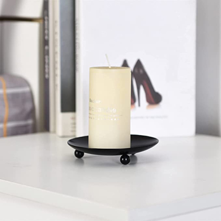 Amazon Mini Nordic Gold Iron Candlestick Creative Simple Geometric Plate Romantic Candle Cup Dining Table Ornaments