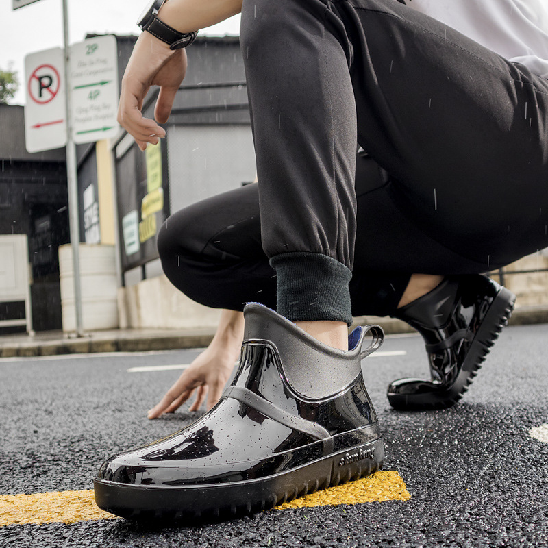Rain Boots Men's Fashionable Korean Style Trendy Water Shoes Four Seasons Rain Boots Outer Wear Short Tube Work Shoes Waterproof Non-slip Low-top Rubber Shoes