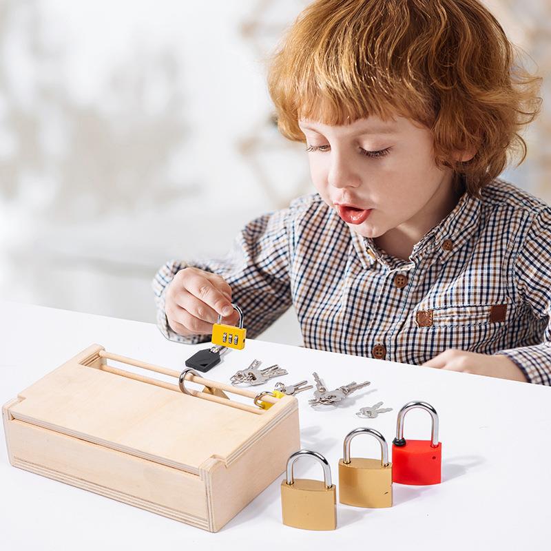 Montessori Children's Early Education Educational Wooden Unlock Box Mentation Training Teaching Aids Toys Life Fun Parent-Child Games