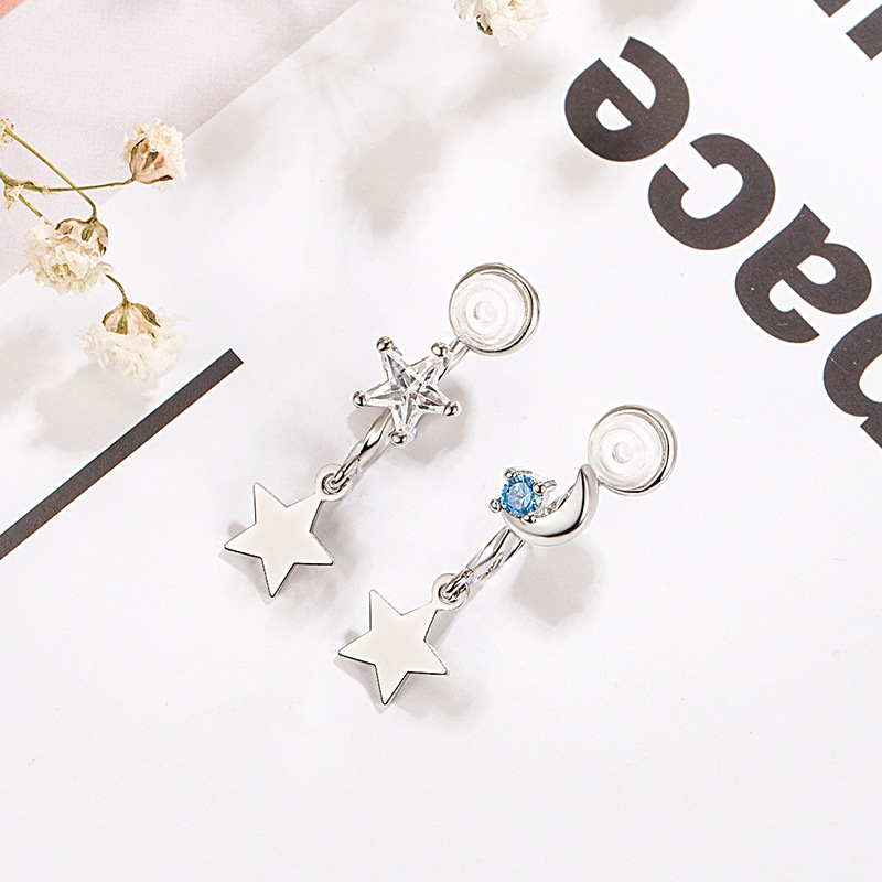 Asymmetric Moon and Stars Earrings Women's Light Luxury Simple Elegant Niche Design High-grade Painless Ear Clip Earrings without Ear Holes