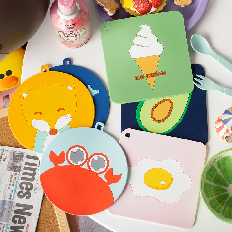 Heat insulation pad thickened high temperature resistant bowl pad silicone pan non-slip pad dining table mat coaster cartoon placemat wholesale