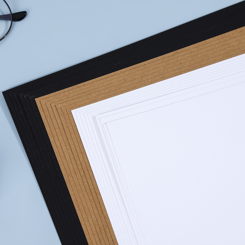 Spot rectangular paper 8k16ka3A4 open black and white Kraft cardboard children's painting sketch color lead thick hard cardboard