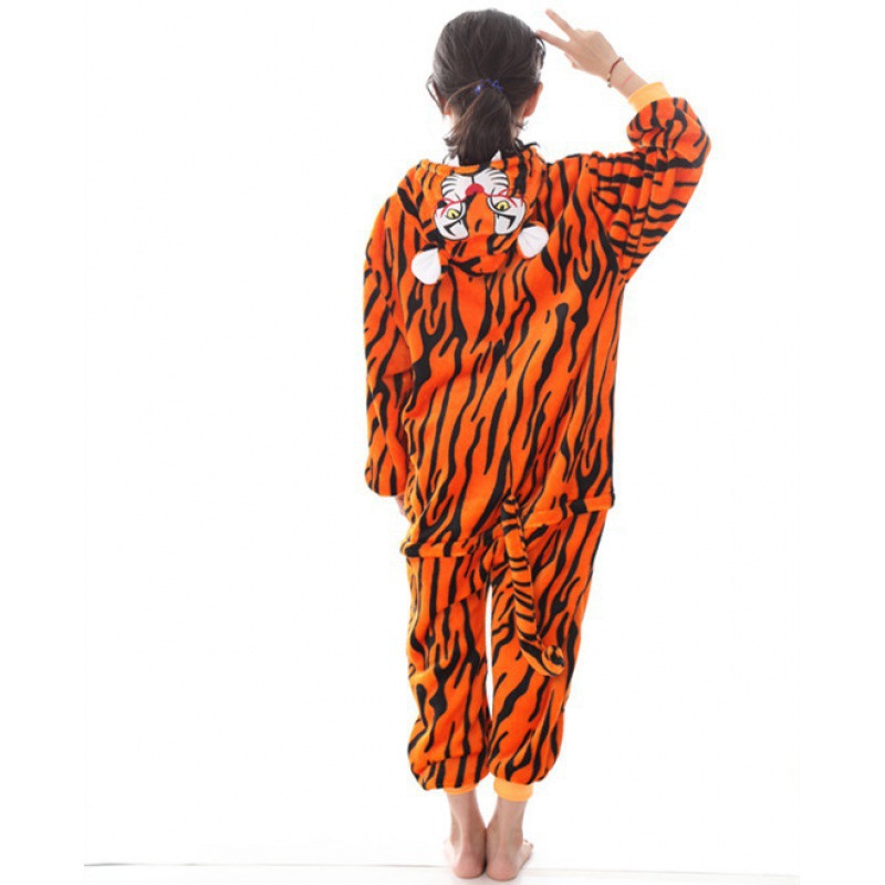 Autumn and Winter Flannel Adult Cartoon Animal Siaman Pajamas Blue Shark Couple Home Clothes Support Mixed Hair