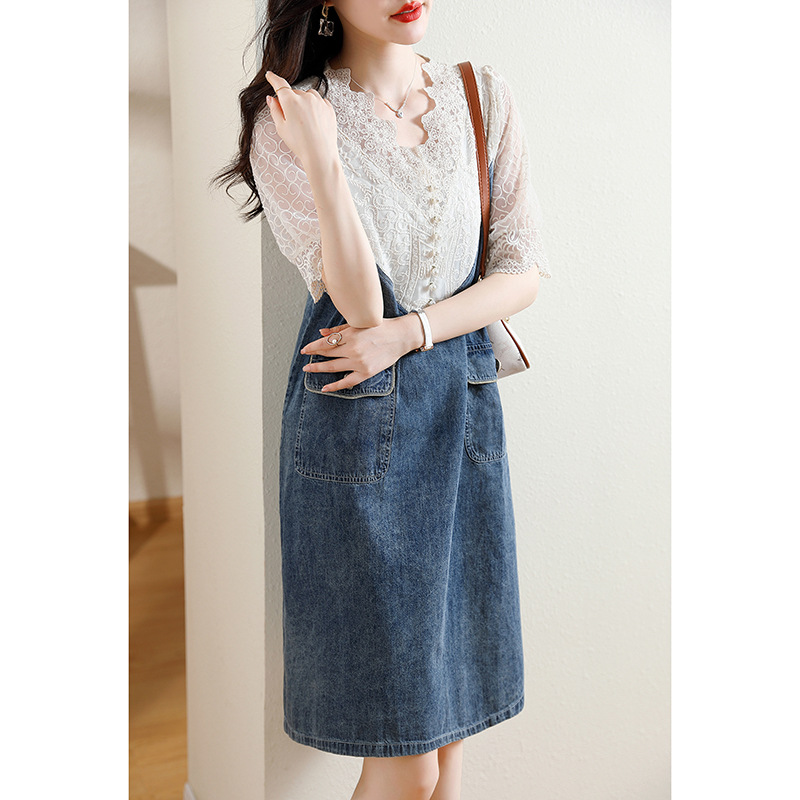 Real shot of V collar fake two-piece large size denim skirt for women summer new fat m loose temperament lace splicing dress